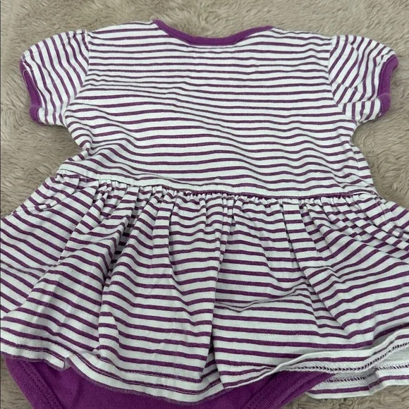 Hello Kitty Onsie - Picture 4 of 4